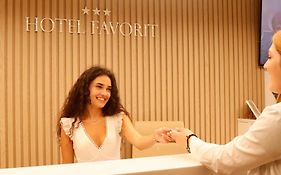 Hotel Favorit