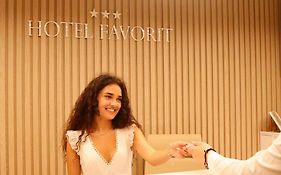 Hotel Favorit